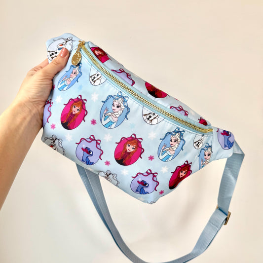 Ice Sisters Print Crossbody Bag